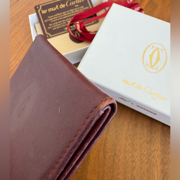 Must de Cartier Vintage Bordeaux Leather Bifold Card ID Case - Picture 5 of 6